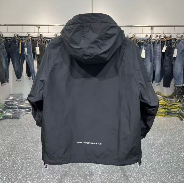 Chaqueta UrbanShield™ – Cortavientos Premium Impermeable
